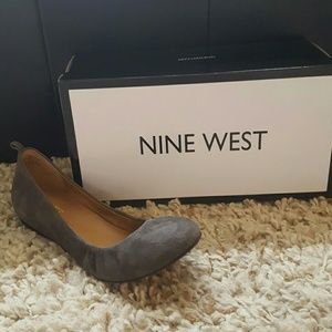 Nine West Carmen flats