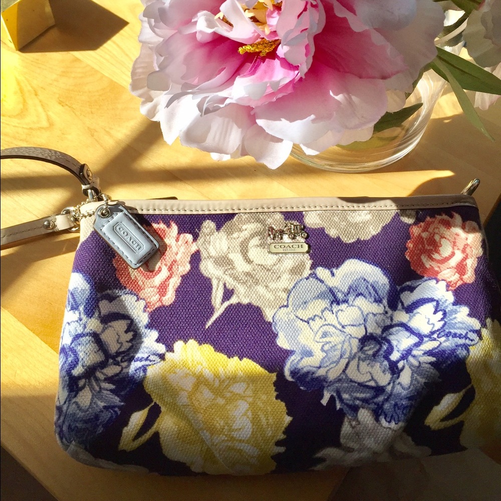 Coach floral clutch
