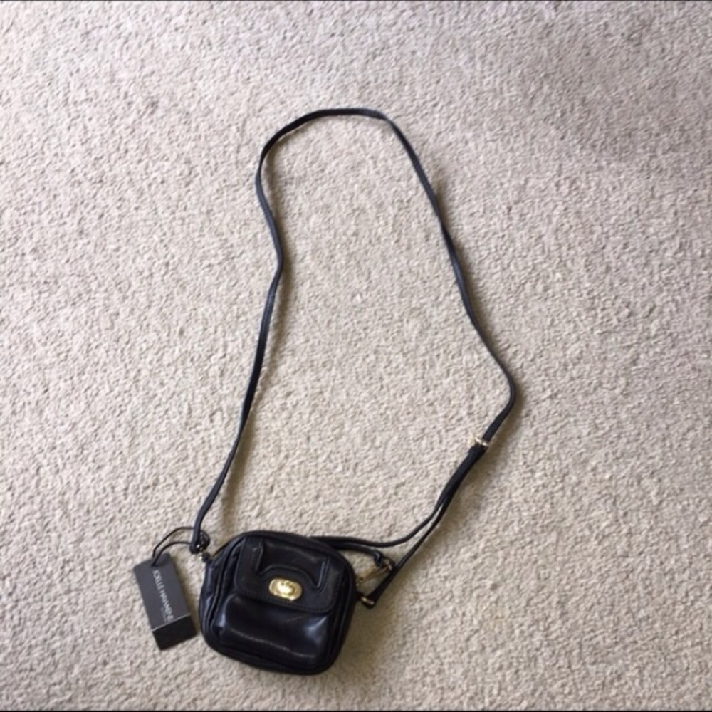 Joelle Hawkens'Sawyer' Crossbody Blk