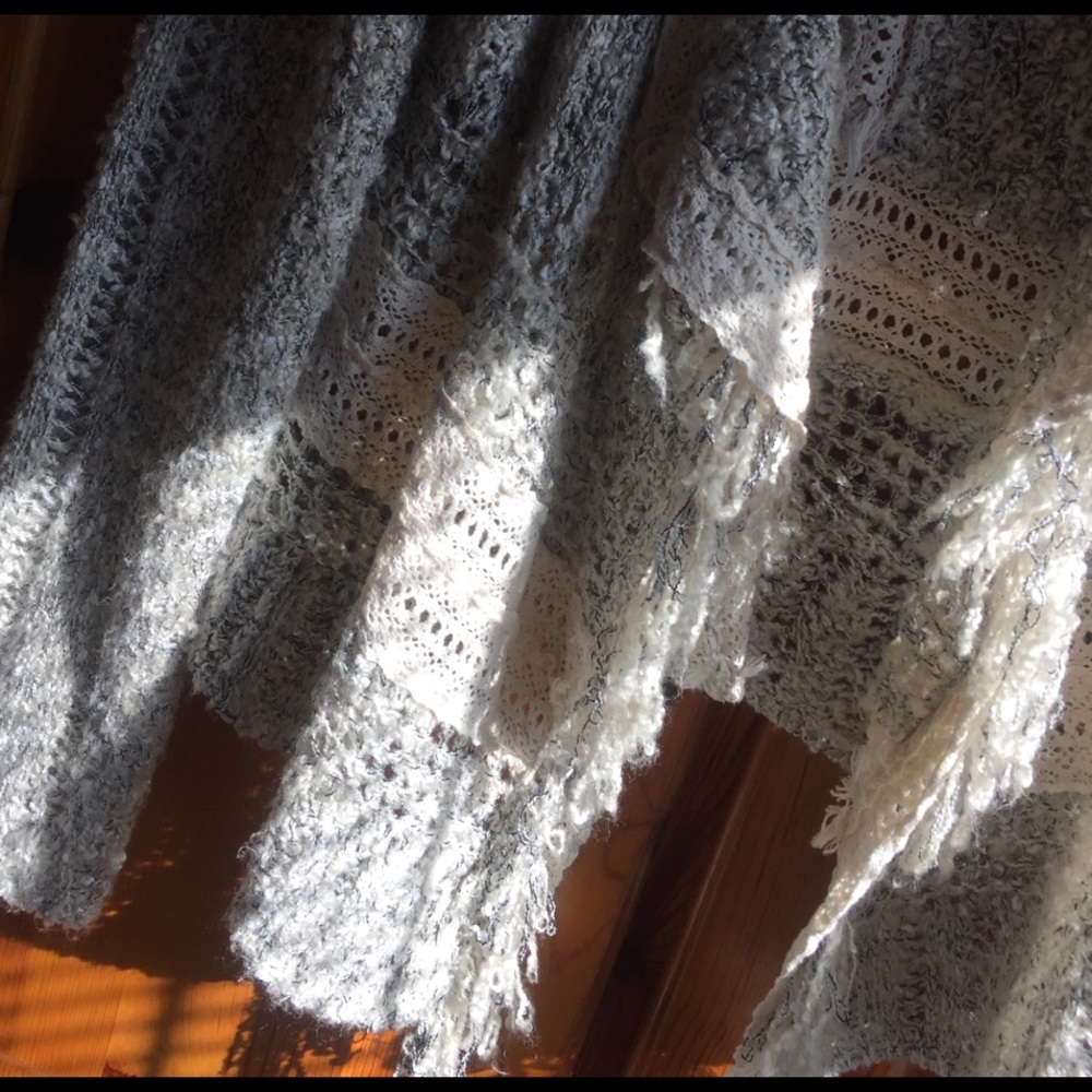 Boho Fringe & Lace Sweater   Sz M