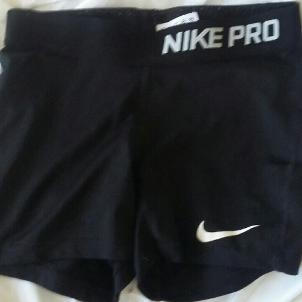 Used Nike pro's