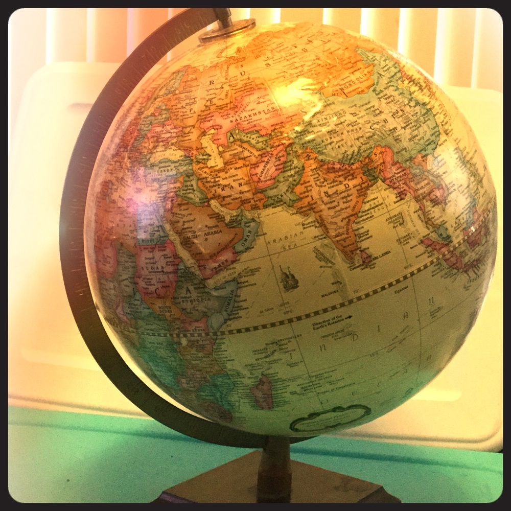 Globemaster 12" Globe