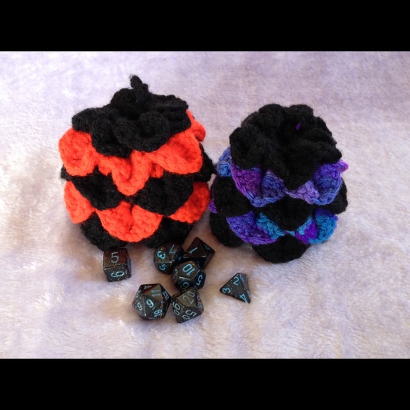 Crochet dragon egg DND dice bag/coin purse - Picture 3 of 3