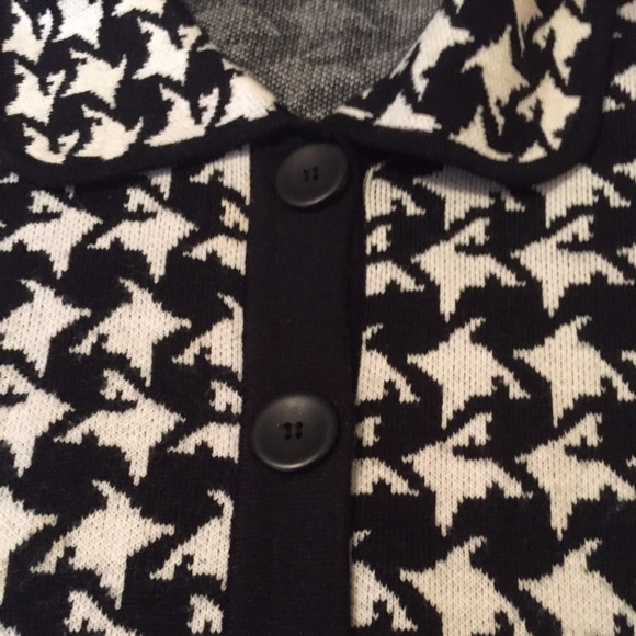 Black and White jacket - Picture 4 of 4