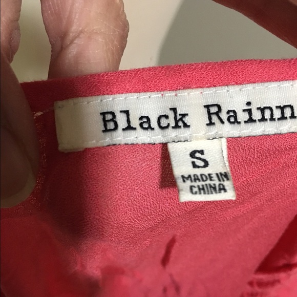 Black Rainn top - Picture 3 of 3