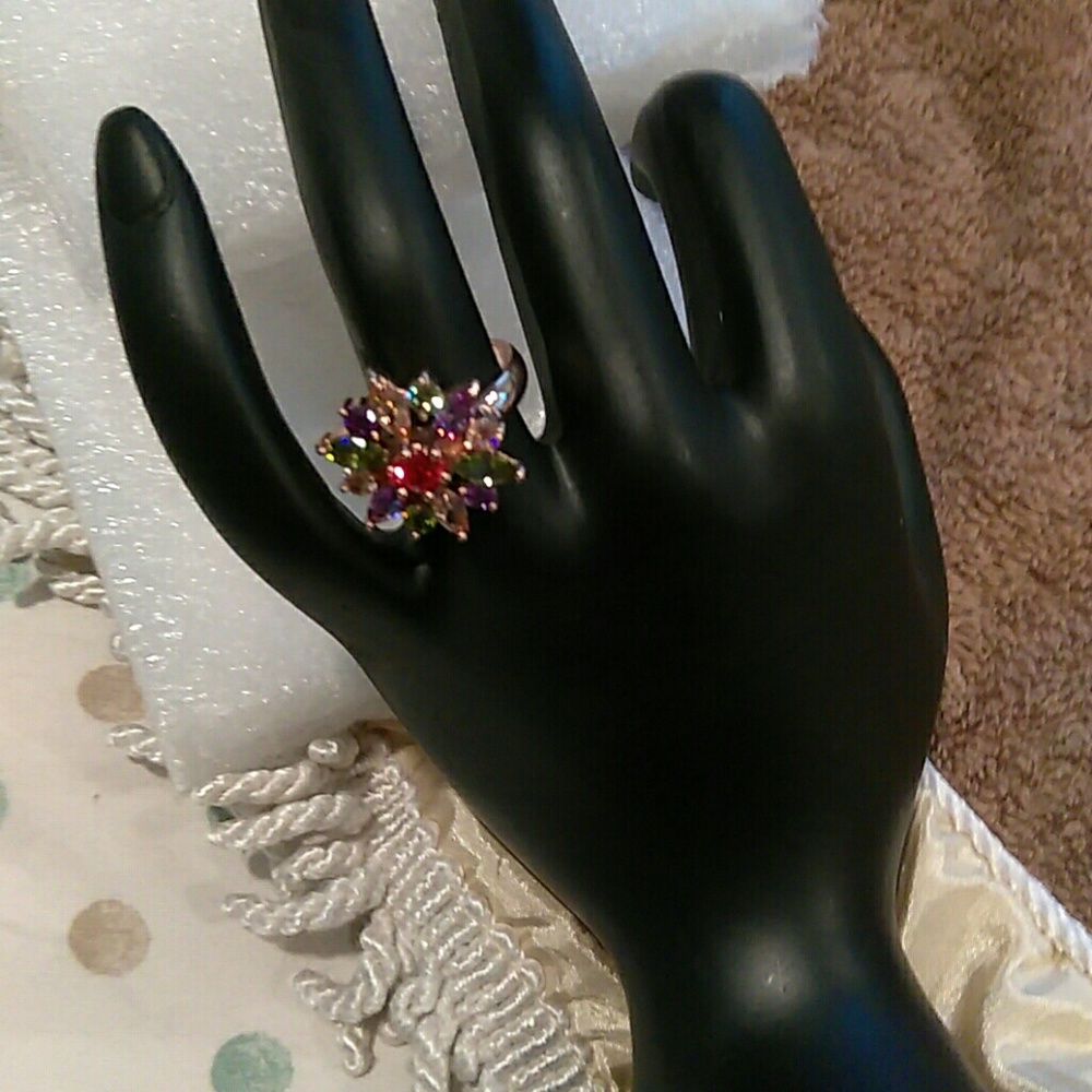 Luxury ring - Picture 2 of 4