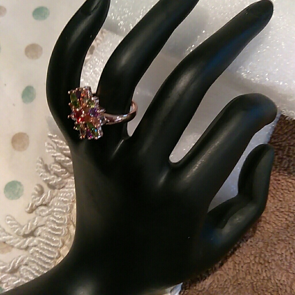Luxury ring - Picture 3 of 4