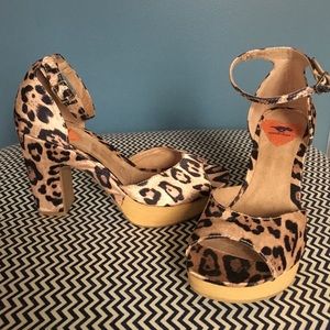 Leopard print platform heels