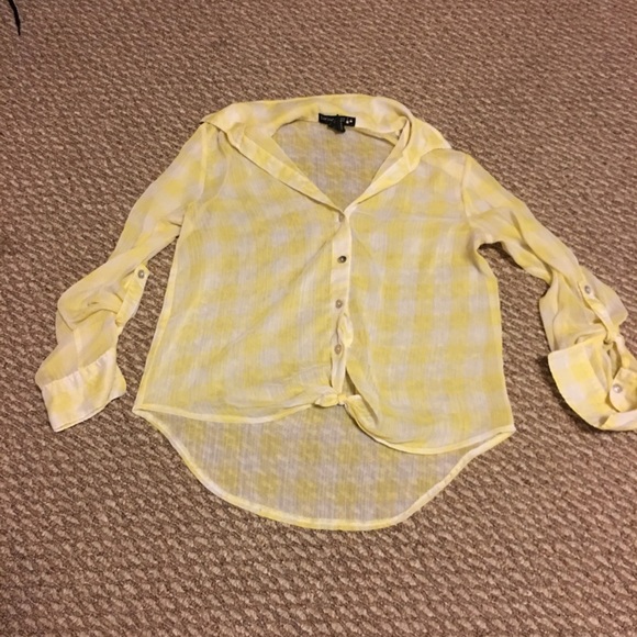 Tops - 💕FINAL SALE💕Yellow Flannel