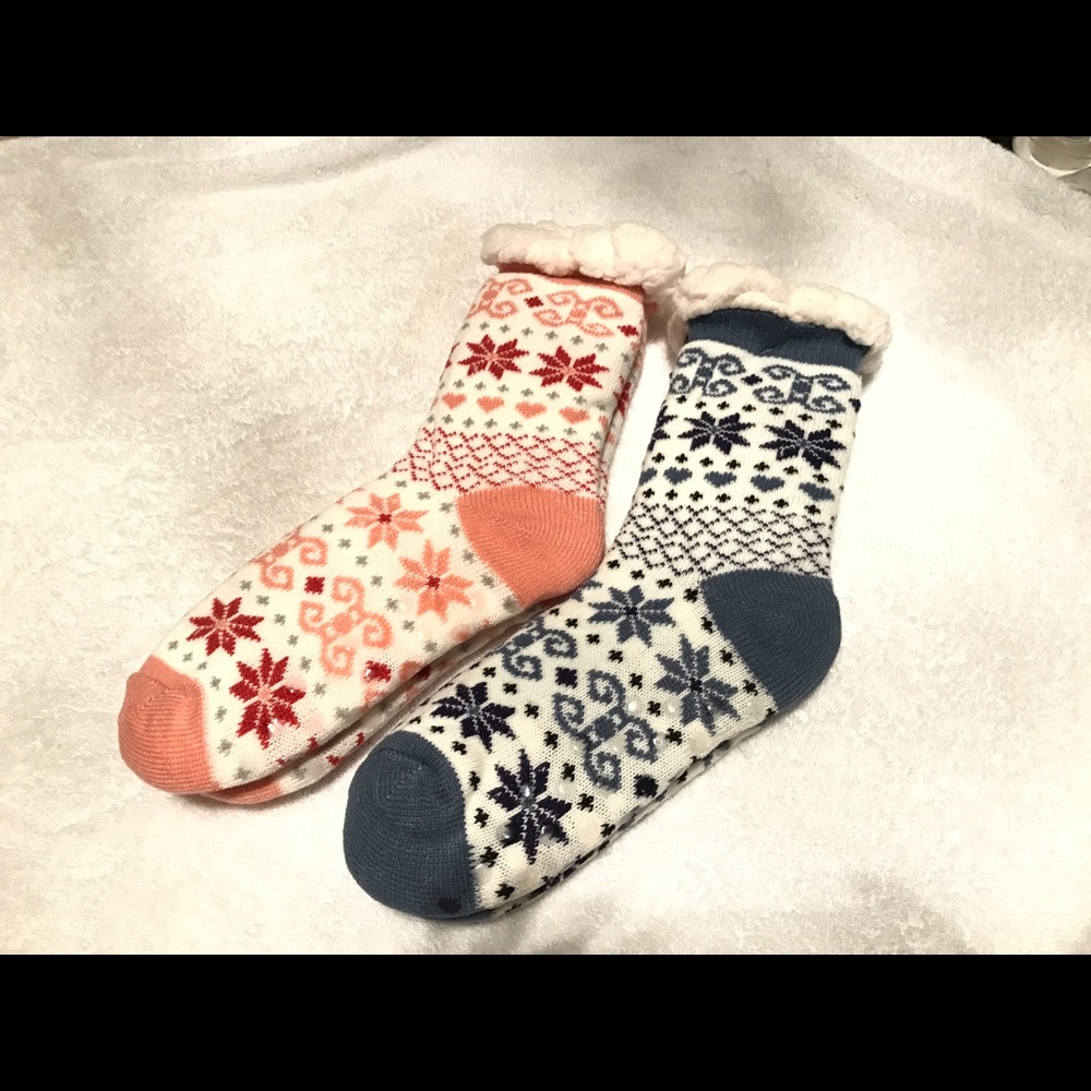 Women cozy socks non slip bottom freeze puff insid