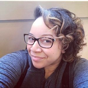 Meet your Posher, Jolene