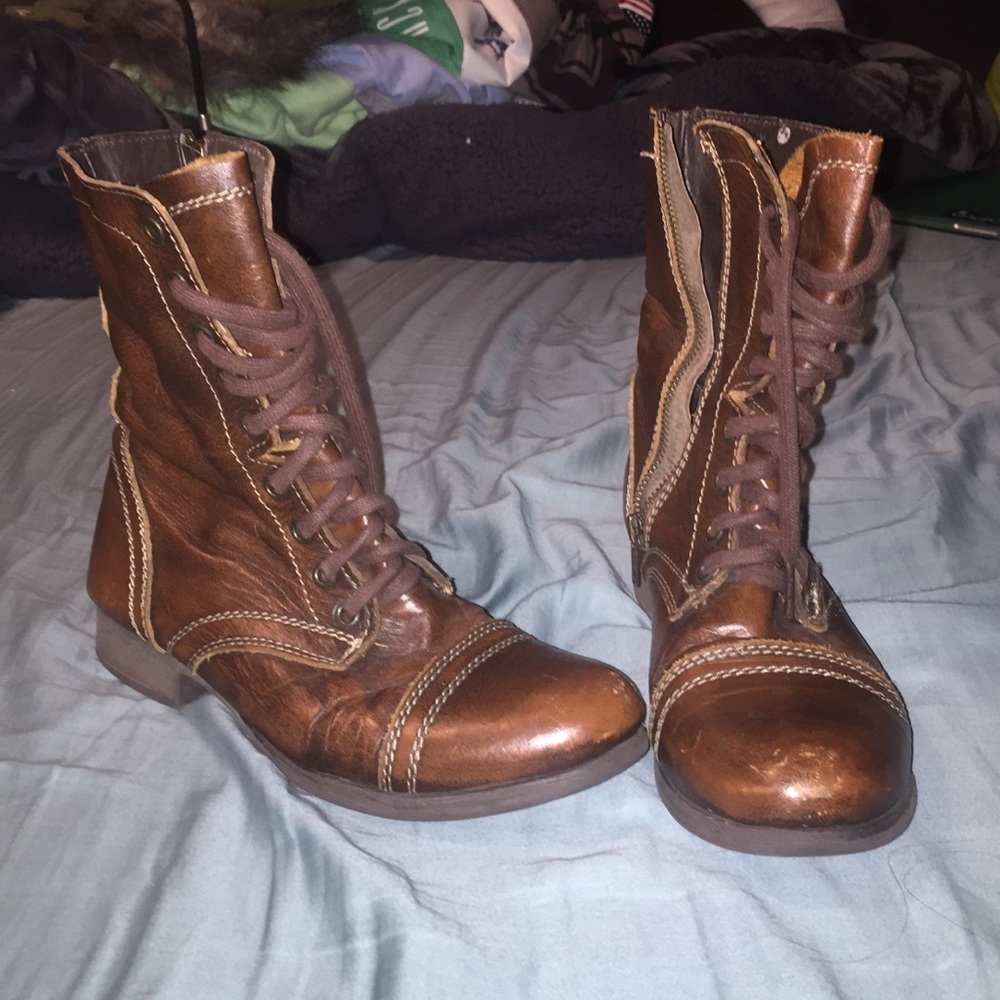 Steve Madden troopa boots lace up/zip up