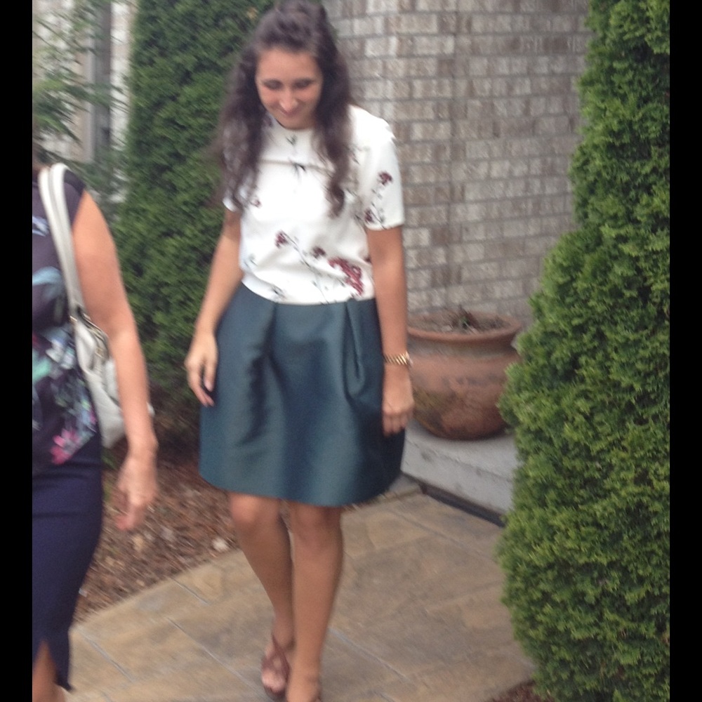 Lord and Taylor Green skirt