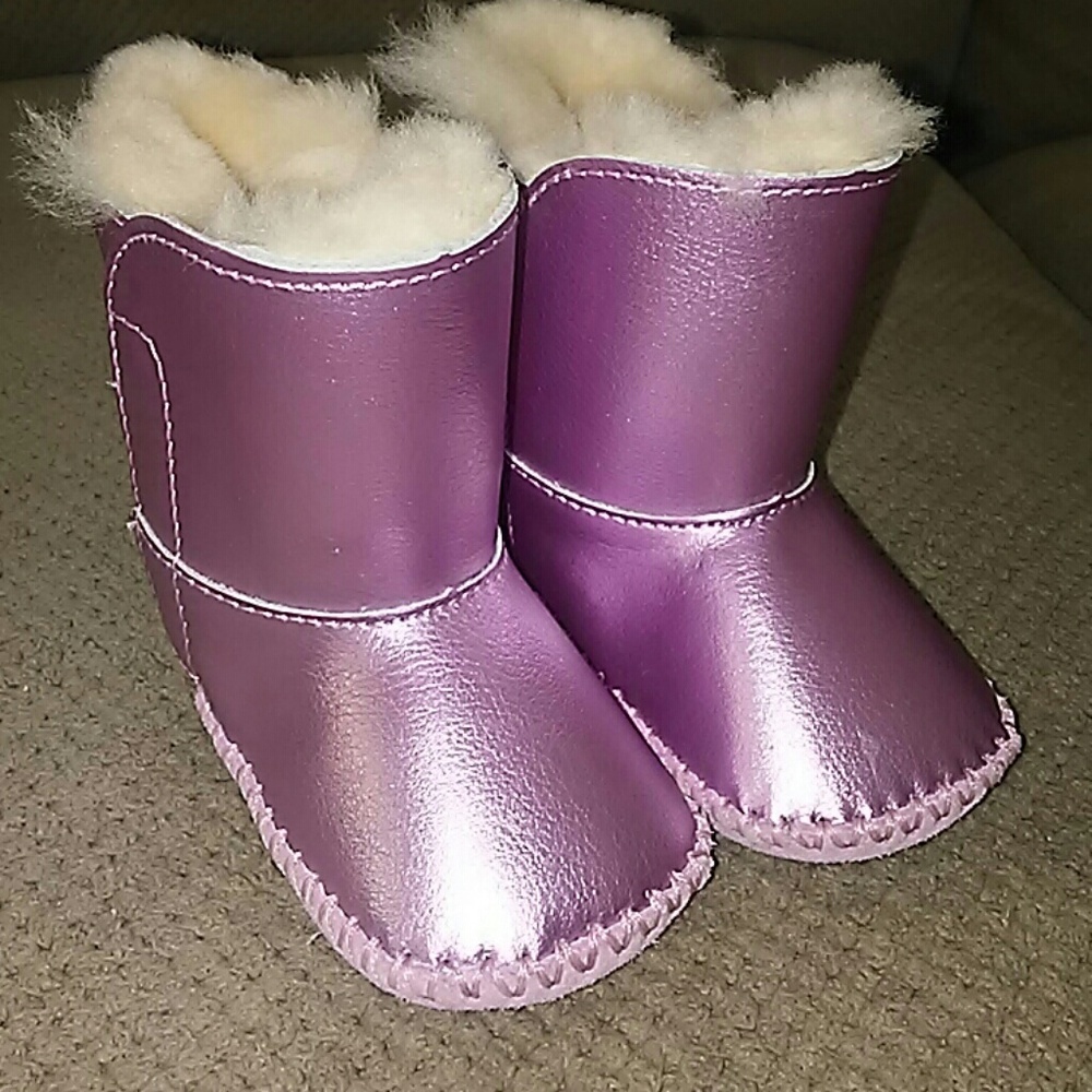 Baby Uggs Size 2/3 Cassie Boot Metallic Purple