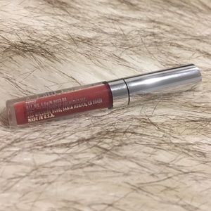 🆕 *NWOT* Colourpop Liquid Lipstick in TULLE 💄
