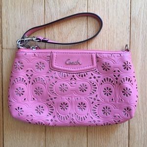 LARGE COACH WRISTLET
