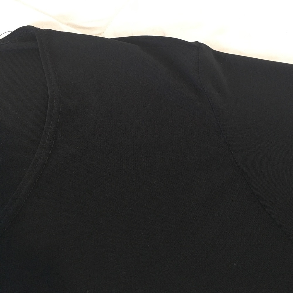 3x black top - Picture 3 of 3