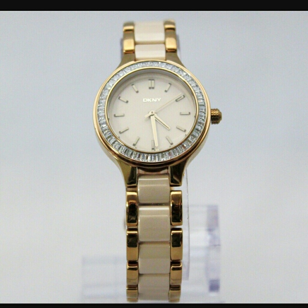 (SOLD) KNY Champagne Dial Ladies watch - Picture 4 of 4