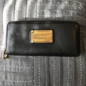 Marc Jacobs Black Leather Wallet