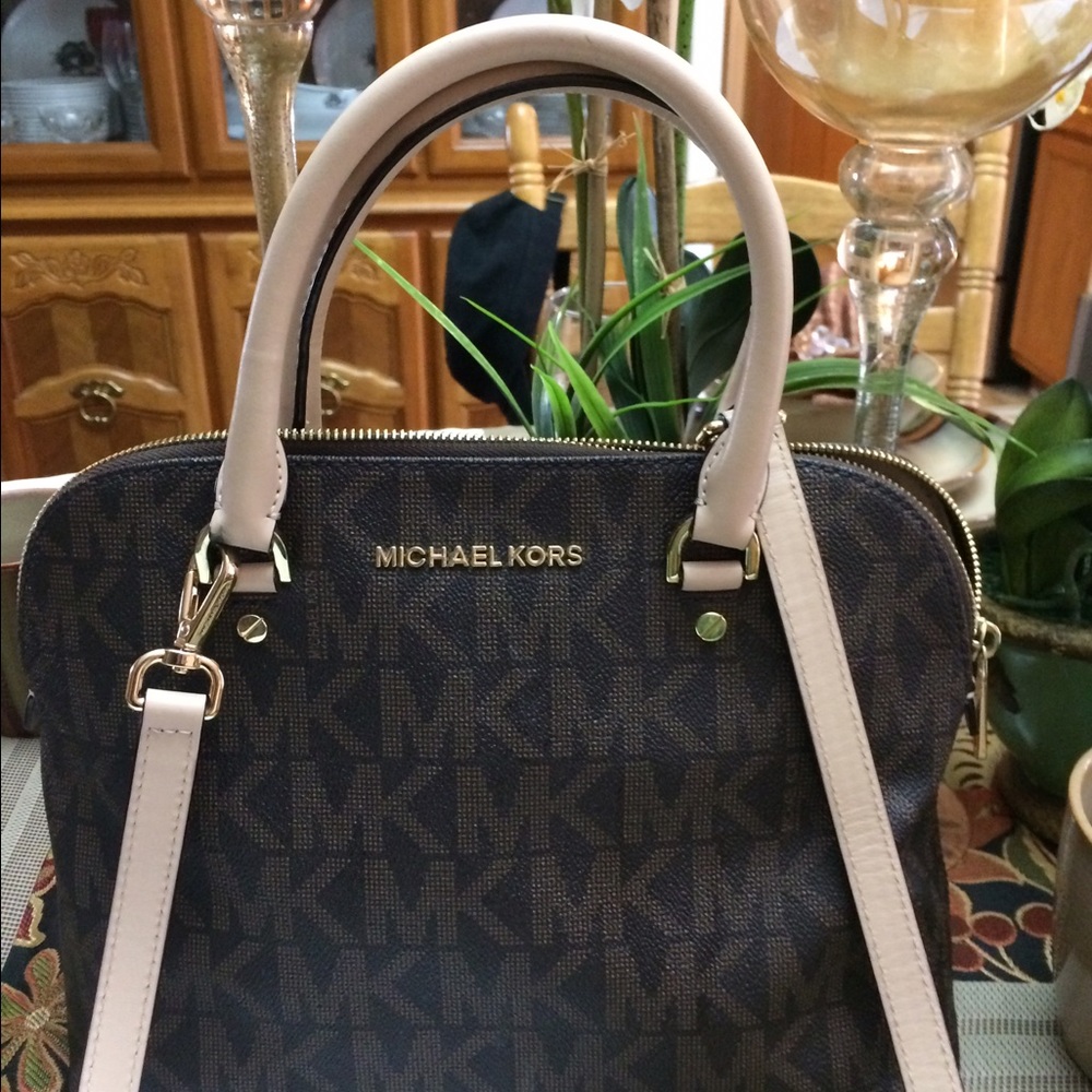 Michael Kors Cindy