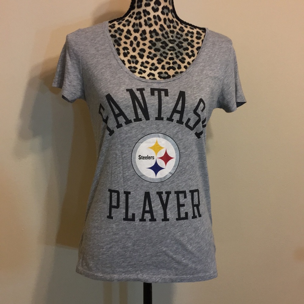 🎀Like new VS PINK Steelers shirt🎀 - Picture 5 of 8