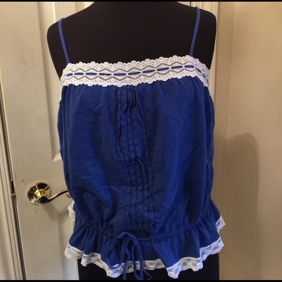 Victoria's Secret tank top size large blue eyelet - Picture 1 of 5
