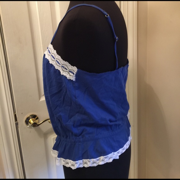 Victoria's Secret tank top size large blue eyelet - Picture 3 of 5