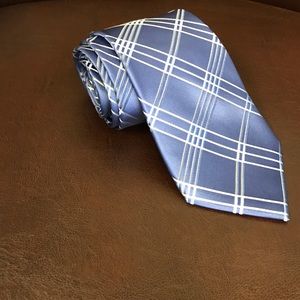 Michael Kors silk tie, great daily use choice