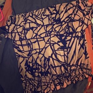 Adorable Full Tilt Tube Top😍