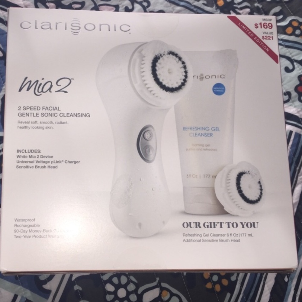 Brand new Mia 2 Clarisonic!!💦💙