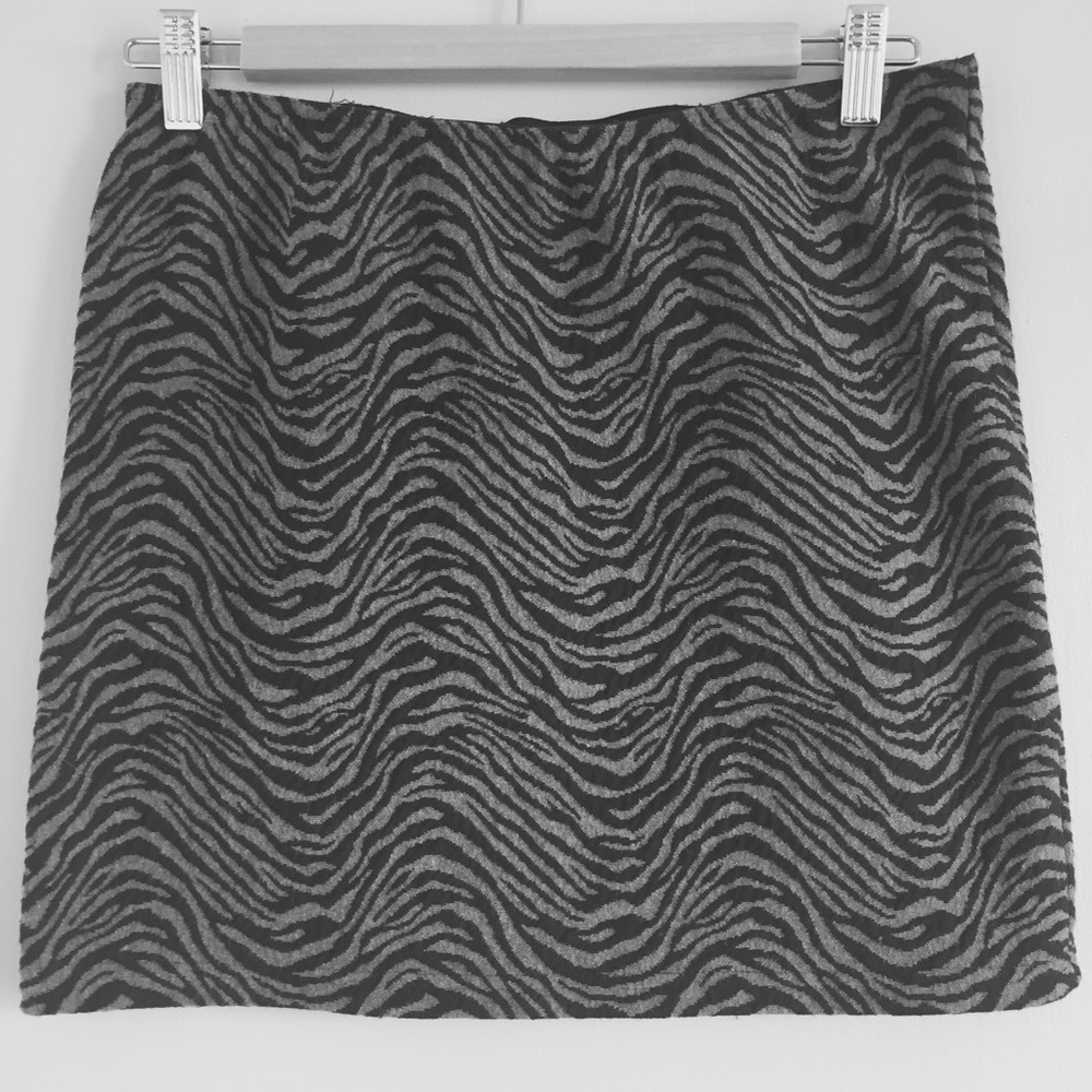 Stretchy Animal Printed Mini Skirt
