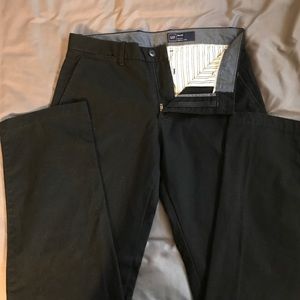 NWOT GAP Relaxed fit Black Chinos 30x30