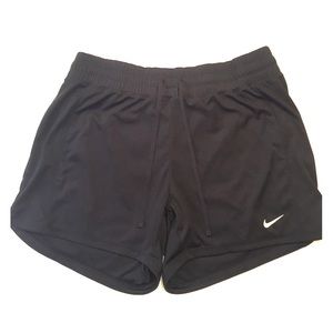 Nike 💪🏼 Women's Medium Black Shorts