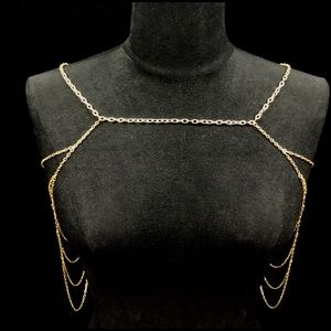 Aliz (gold shoulder cage)