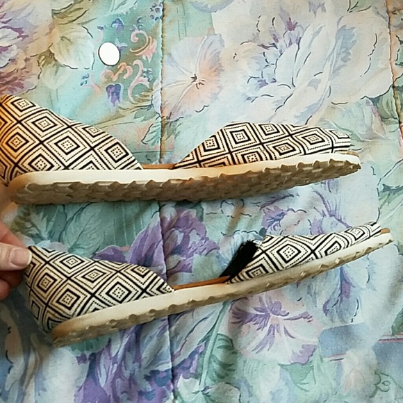 Report Flats - Picture 3 of 4