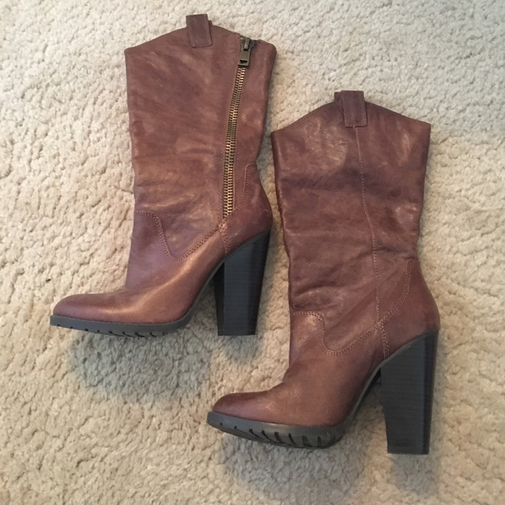 • jessica simpson 3.5 inch brown boots •