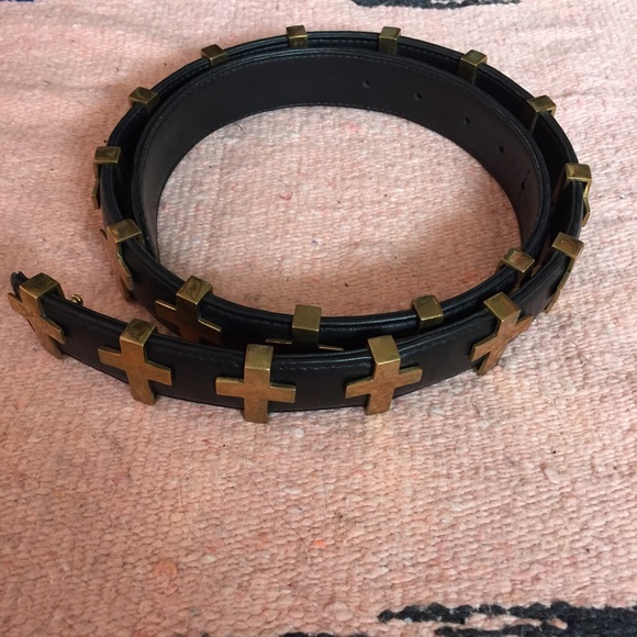 Friend Of Mine Cross Buckle Belt - Picture 2 of 3