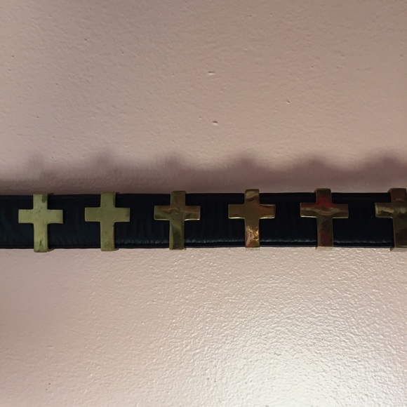 Friend Of Mine Cross Buckle Belt - Picture 3 of 3