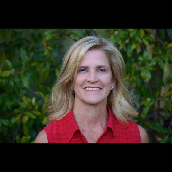 Meet your Posher, Karen - Picture 1 of 1