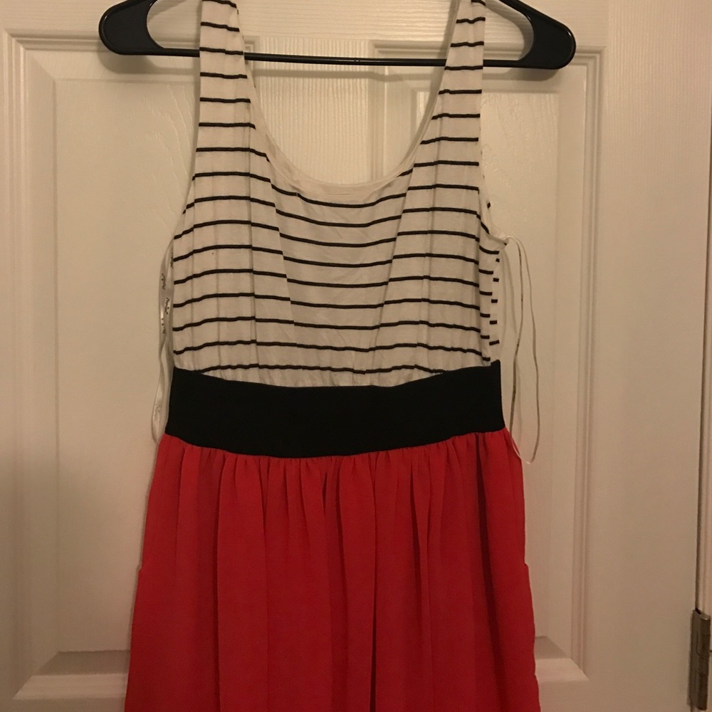 CASUAL DRESS SIZE S - Picture 2 of 3