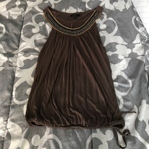 ❌sold❌Beaded neck detail, tank w/ elastic waist