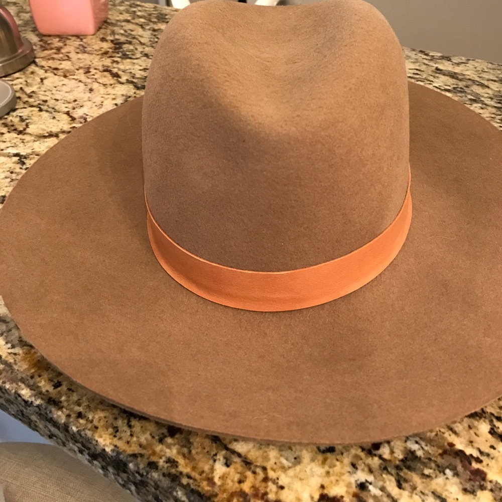 JANESSA LEONE 'CLAY' HAT