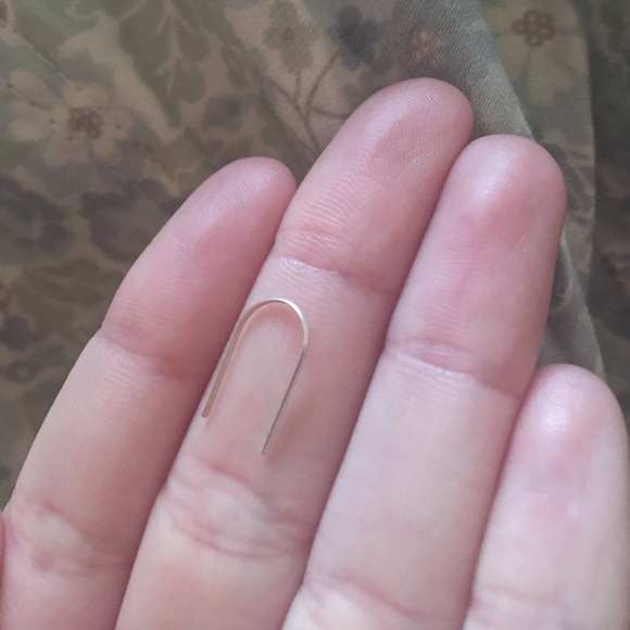 Simple Silver Earrings - Picture 5 of 5