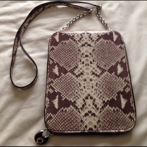 Henri bendel Ipad case Henri bendel Ipad case