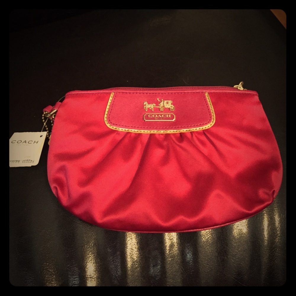 NWT coach wristlet