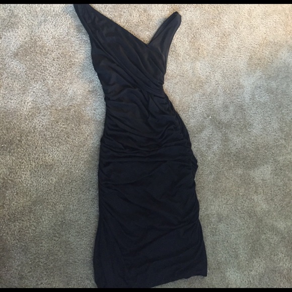 LBD๐๐๐ - Picture 2 of 4