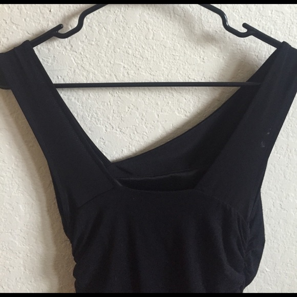 LBD๐๐๐ - Picture 4 of 4