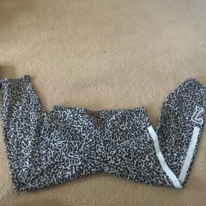 Cheetah print yoga capris