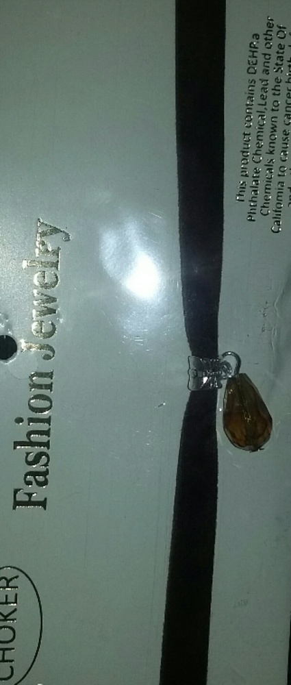 Chocker necklace
