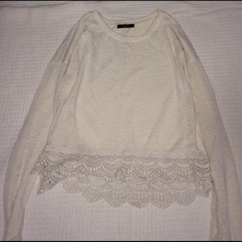 Forever 21 off white soft flowy lace trim sweater